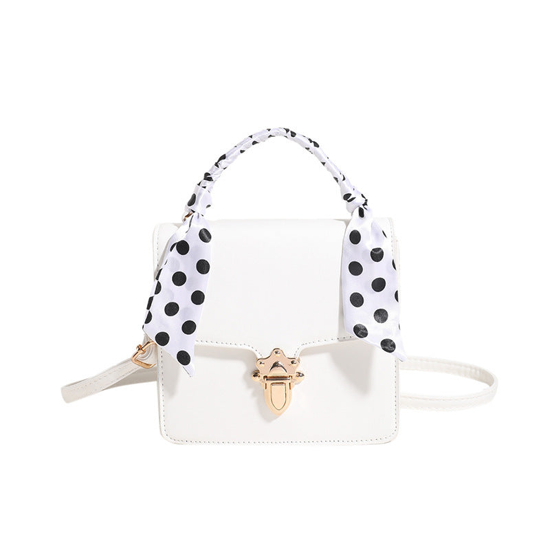 Women's Solid Color Simple Shoulder Messenger Bag