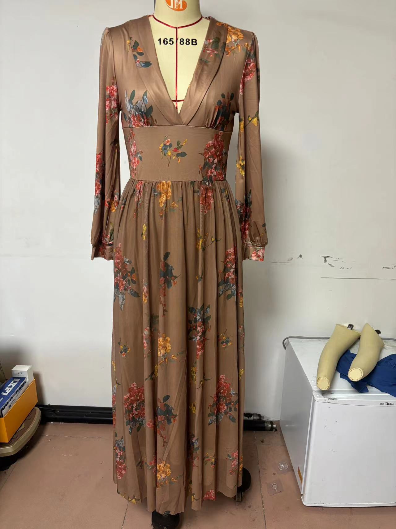 Long Sleeve Digital Printed V-neck Dress