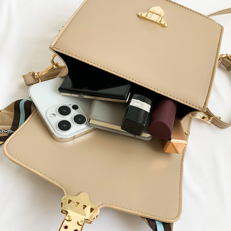 Women's Solid Color Simple Shoulder Messenger Bag