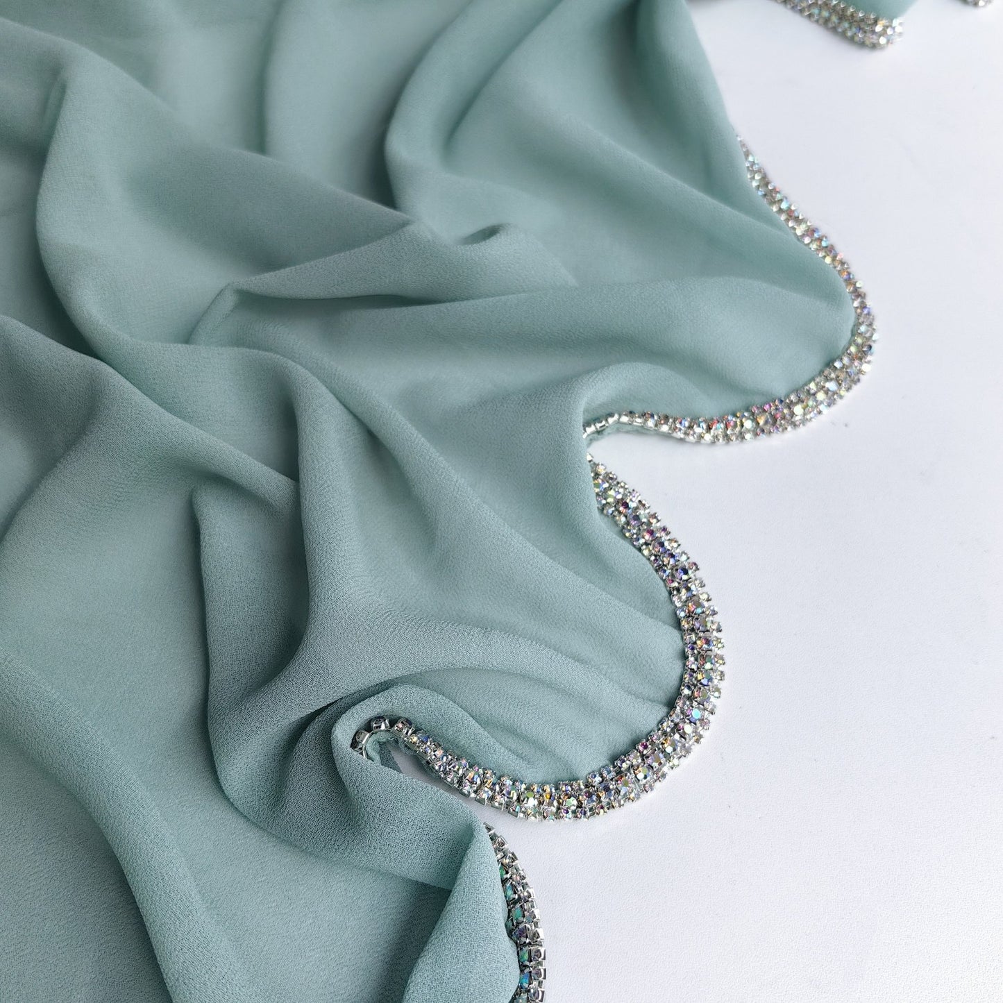 Light Diamond Chiffon Solid Color Women's Toe-covered Scarf